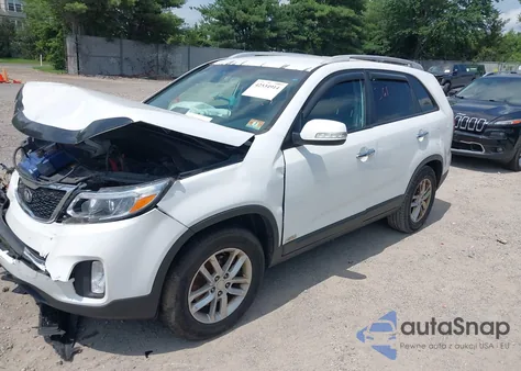 2015 Kia Sorento Lx из США, поврежденный, VIN 5XYKTCA66FG646604